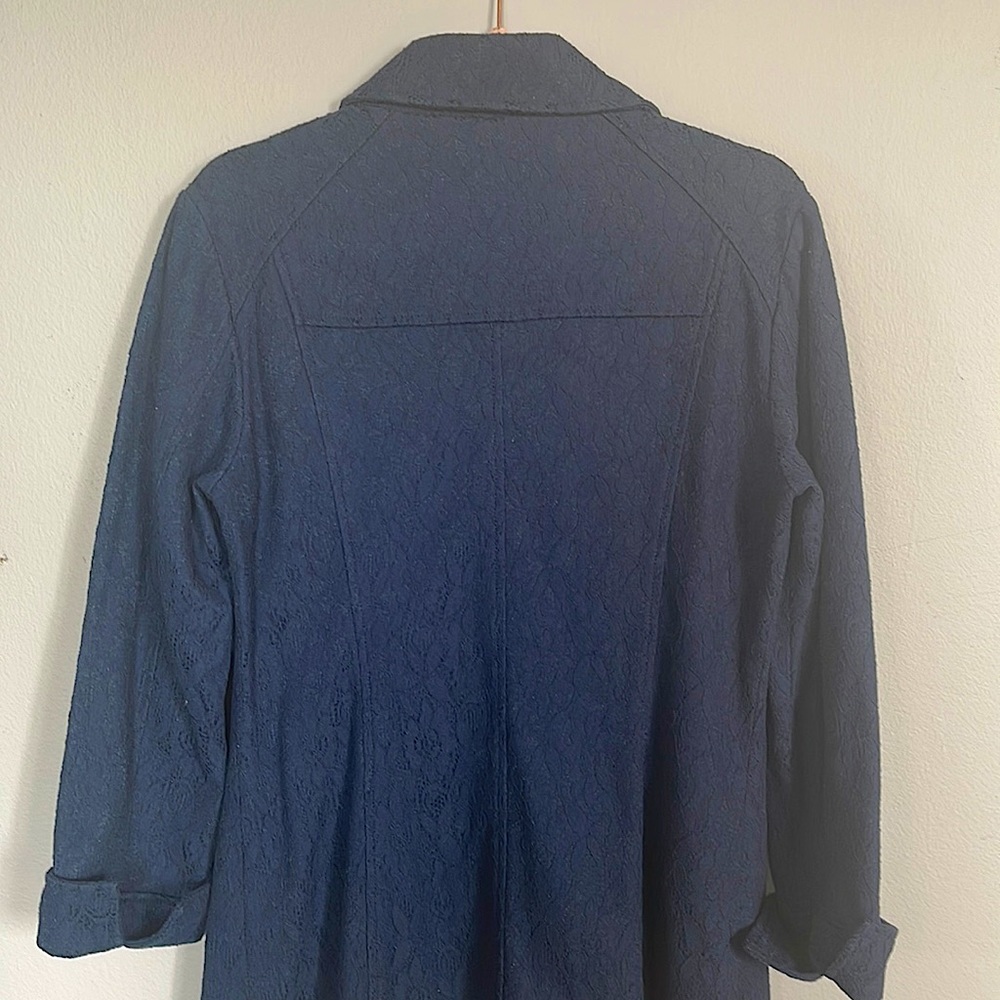 Susan Graver lace navy with zipper size small like brand new gently used